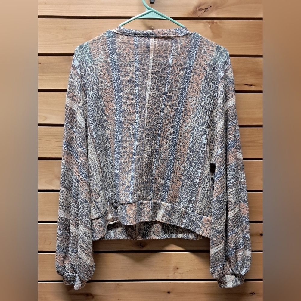 Willow & Root Blouse Size L - Picture 4 of 4